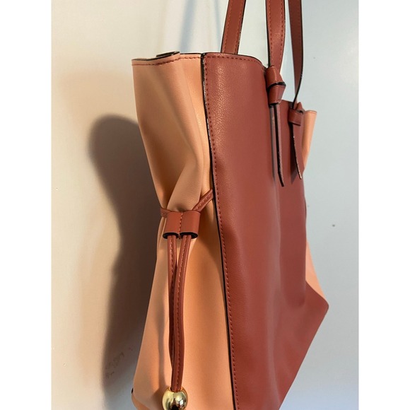 Victoria's Secret Rose Peach Colorblock Tote NWOT - Picture 4 of 6